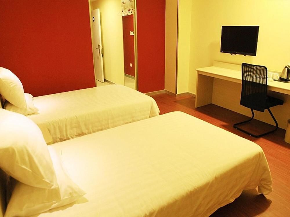 Hanting Express Qingdao Zhongshan Road Εξωτερικό φωτογραφία